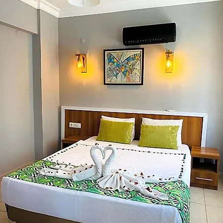 Kleopatra Icaria Hotel
